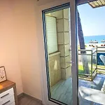 Versalles C 1 1 - Only Families Apartman *