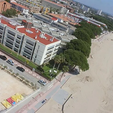 Versalles C 1 1 - Only Families * Cambrils