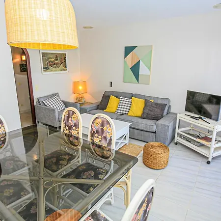 Versalles C 1 1 - Only Families Apartment