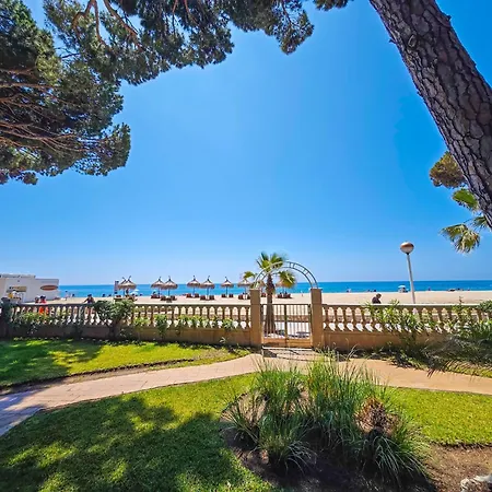 Versalles C 1 1 - Only Families Apartman